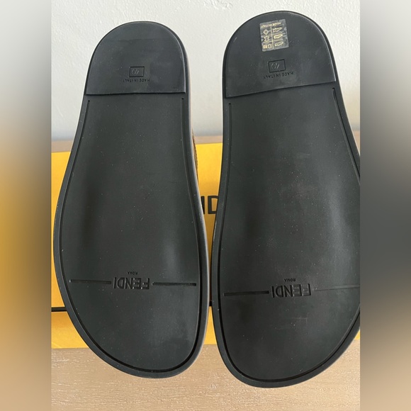 Fendi Logo-detailed canvas and leather sandals - Picture 6 of 12